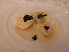 -卡佩罗意大利餐厅及酒吧Al Cappello Trattoria