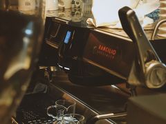 -Punchline Coffee&Roaster(同济大学店)