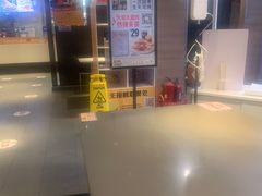 -麦当劳(红旗路店)