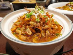 -临街徽菜馆·正宗黄山味