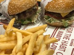 -The Habit Burger Grill 哈比特汉堡(爱琴海店)