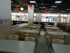 -陆家嘴金融服务广场