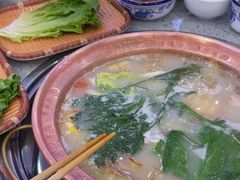 -阿婆情腊排骨火锅(金虹路店)