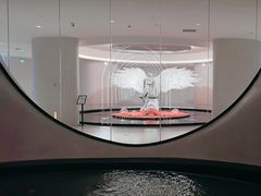 -涨巢·潮玩水疗局