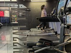 -TOP健身私教工作室(侨香店)