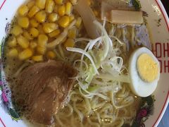 -拉面莊夢語＆中华料理八椿