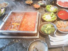 -重庆九记老火锅(广场店)