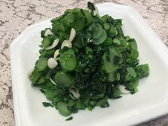 凉拌芥兰杏仁-勺园中餐厅
