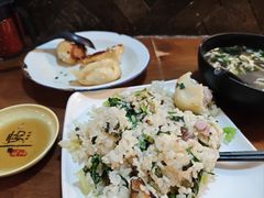 -舒蔡记生煎菜饭(云南中路店)