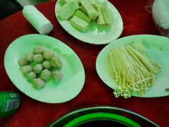 -花苑美食横琴生蚝火锅(拱北粤华路店)