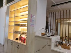 点击看大图 -静待花开瑜伽尊巴会馆