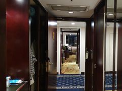 -北京保利大厦酒店(东四十条地铁站店)