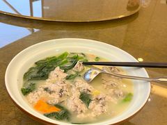 -东豪园林海鲜酒家(南港路辅路店)