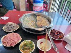 -储奇门鳝鱼火锅(总店)