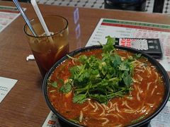 -肥汁米蘭香港米线(定西路店)