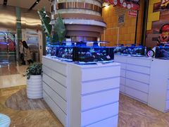 -王府井百货熙地港店