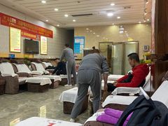 -郑远元专业修脚房(南坪万达店)