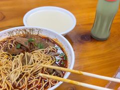 -汪胖子襄阳牛肉面(华丰路店)