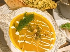 -Mark&Mars Restaurant