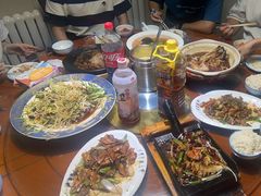 -老码头黑皮肘子锅包肉(赣水路店)