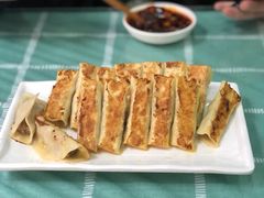 虾肉锅贴-众口斋锅贴(银泰城店)