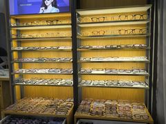 -优医视平价眼镜蔡司依视路折扣工厂店(德胜门店)
