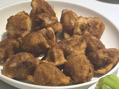 -茸梅路右拐龙虾-农家菜(松江店)