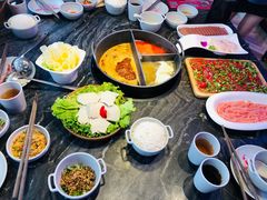 -热火朝天鲜切牛肉火锅(南强街巷店)