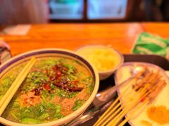 招牌生烫牛肉米线-云阿蛮云南生烫牛肉米线(奉贤路店)