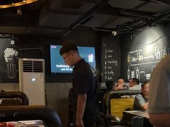 -麦凯伦烧烤·精酿超级工厂店(金桥总店)