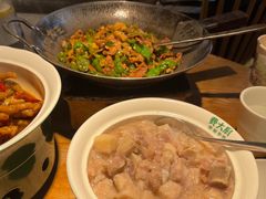 -费大厨辣椒炒肉(万家丽一店)