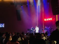 -TZ House音乐现场(来福士中心店)