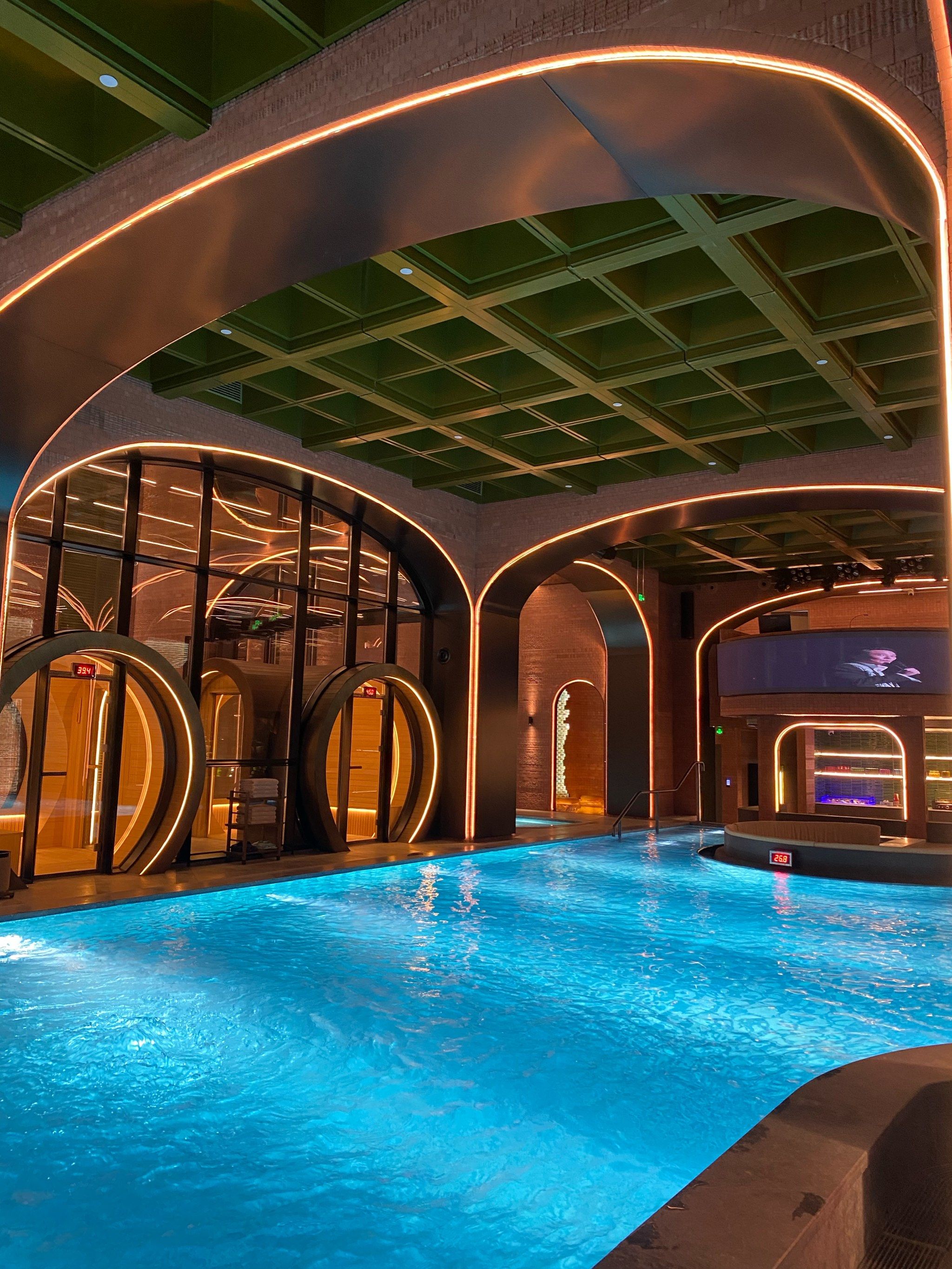 感谢姐妹带我见世面