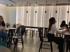 大堂-喜茶(中山利和新地店)