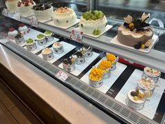 -花花卷卷·鲜食蛋糕(静安久光百货店)