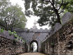 -鬼笑石后山停车场