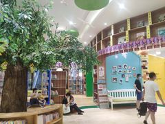 -饭米多蔻中英文绘本馆(苏州美罗店)