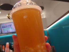 闪光爆爆绿茶-CoCo都可(上海环球港店)