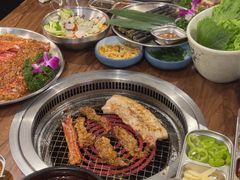 -明洞阿姨·韩式酱蟹烤肉·创意料理(三元桥店)