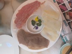 -巴渝瓦肆重庆鲜火锅(宝龙环湖店)