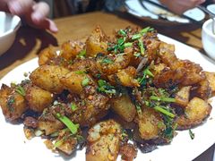 渣渣土豆-三猫黑鱼花(南大店)