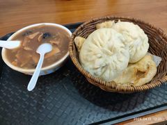 -穆彦华逍遥镇胡辣汤(岗坡路店)