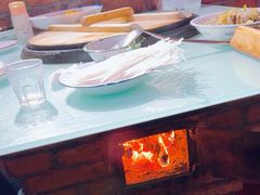 -鱼窝棚柴火铁锅炖(富山屯店)