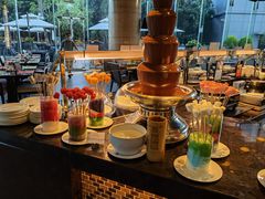 -惠州皇冠假日酒店·西餐厅·自助餐厅