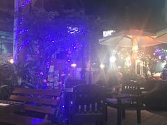 -Dash Teak House