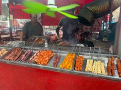 -乌恰市场(彩虹商场店)