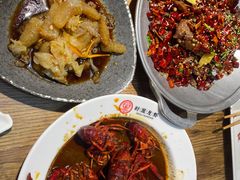 -叶派龙虾•招牌香辣蟹·海鲜(中海国际店)