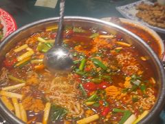 -牟记江湖重庆地标特色菜鱼蛋海鲜羊蝎子(巴南区黑金冠十多年好店)