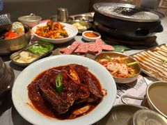 -草家酱蟹炭火烤肉店(珲春南路一店)