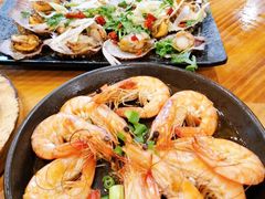 -老东镇啤酒屋海鲜加工·蒸汽海鲜·海鲜烧烤(台东店)